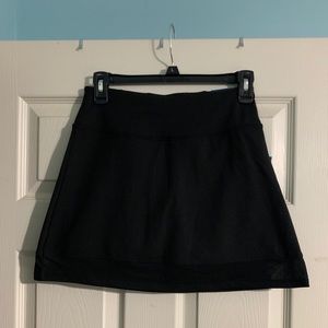 Black Midrise Skort